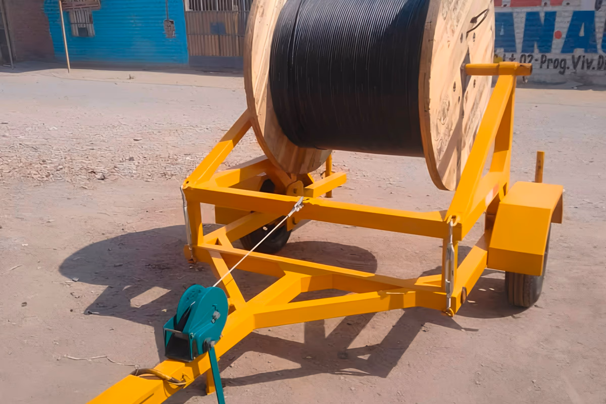 Remolque porta Bobina con Winche